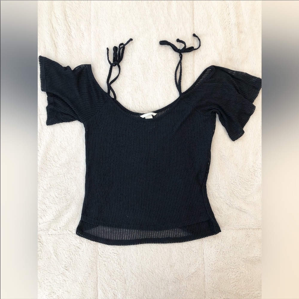 H&M NAVY BLUE RIBBED COLD SHOULDER TOP